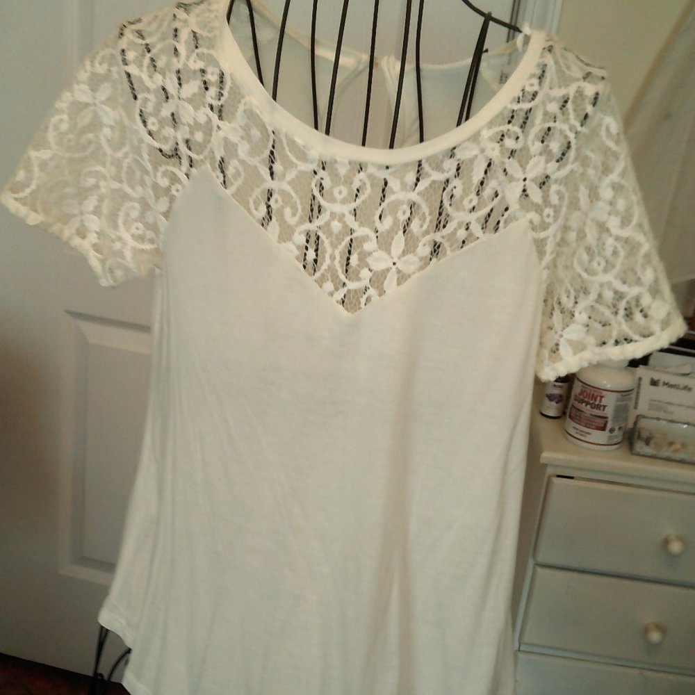 NWT White Lace Silky Blouse Size XS